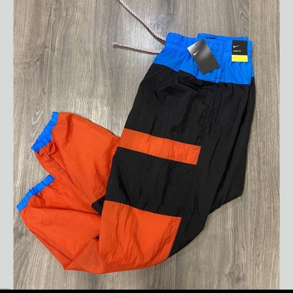 Nike Jumpsuit Throwback Colors Brand New Large - Picture 4 of 6